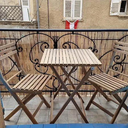 Charmante Maison De * Saint Tropez