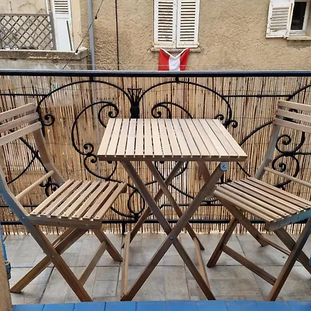 Charmante Maison De Holiday home *